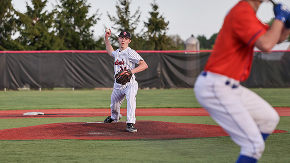 34 Alex Klun (9)