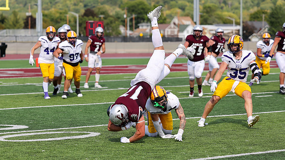 17 Dustin Schultz (16)