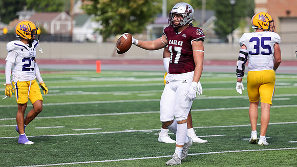 17 Dustin Schultz (24)