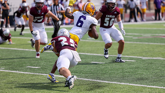 25 Aaron Schmitz (3)