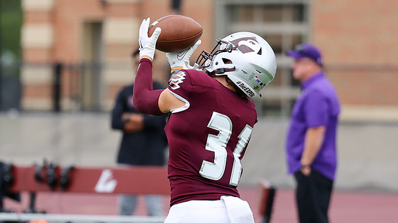 31 Jared Pelishek (2)