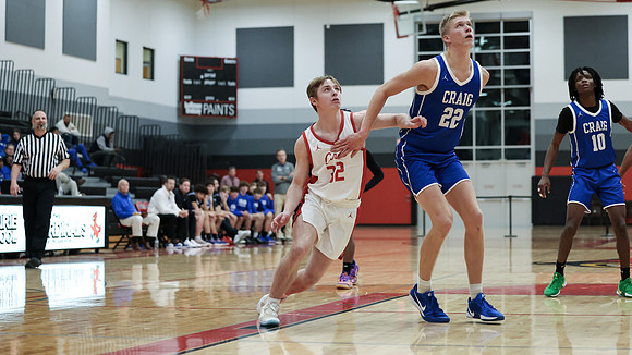 32 Alex Klun (40)