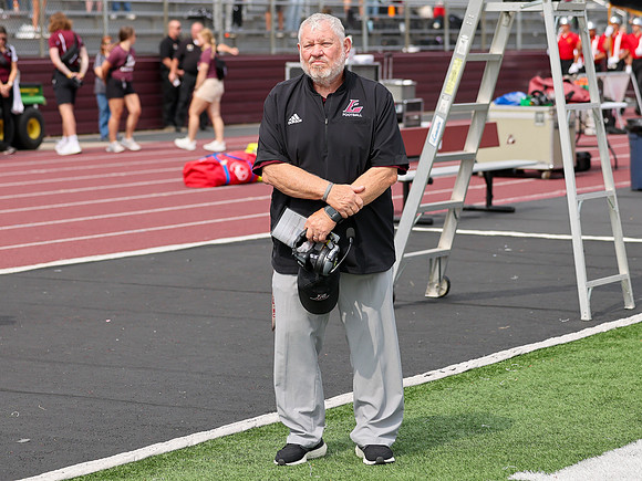 Coach Mike Anderson (17)