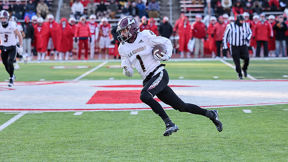 1 Tyer Bowman (12)
