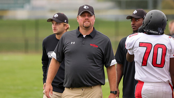 Coach Jesse Klemp  (5)