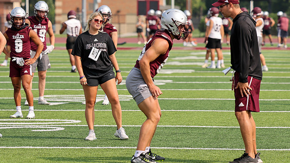 Coach Kelly Cline  (1)