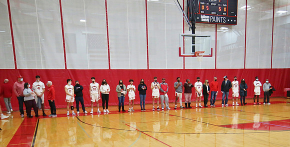 1-10-22 JV vs. Oconomoc (Parents Night) (14)