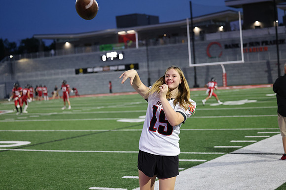 Manager Josie Bennett (4)