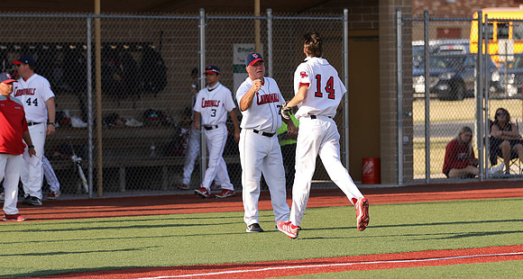 Coach Rob Hamilton (18)