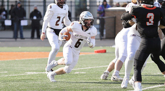 6 Joey Stutzman (21)
