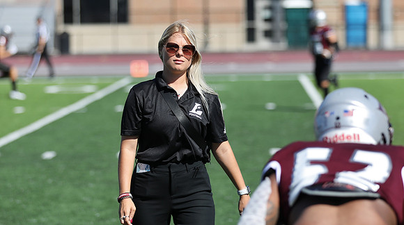 COACH Kelly Cline   (14)