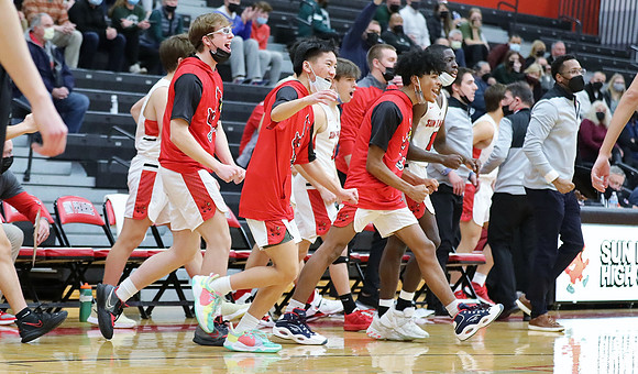 Coach Michael Riley (31)