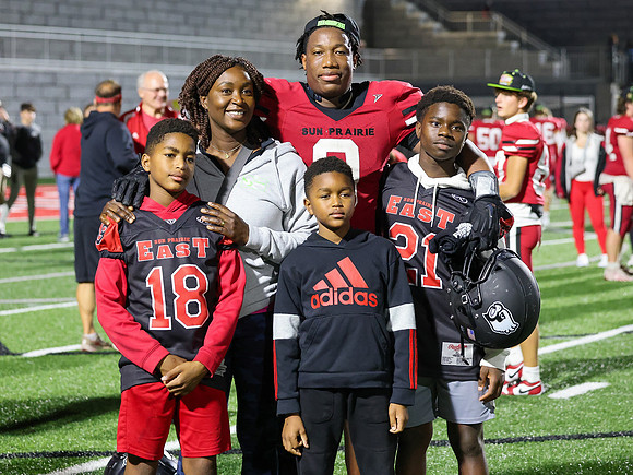 9 Curtis Johnson  (38)