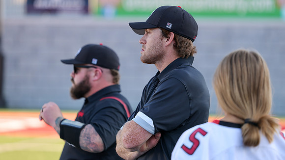 Coach Travis Zuidervaart
