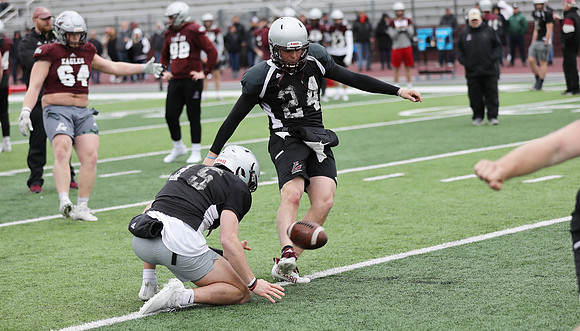 5-1-22 Last Spring Practice  (212)