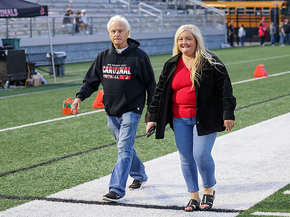 9-22-23 VARSITY Parents Night  (19)