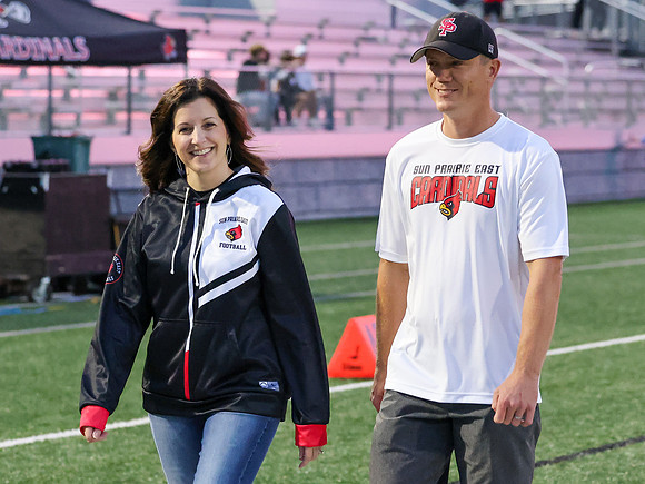 9-22-23 VARSITY Parents Night  (20)