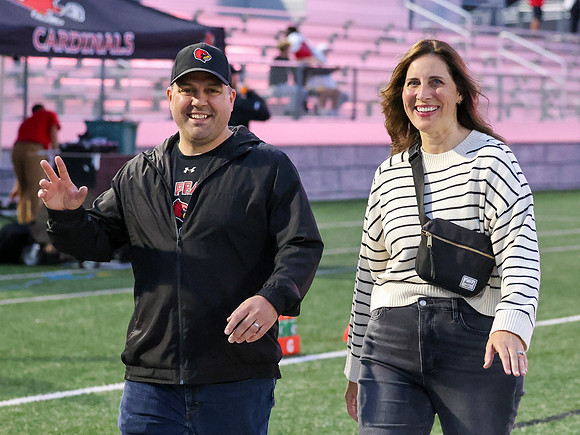 9-22-23 VARSITY Parents Night  (23)