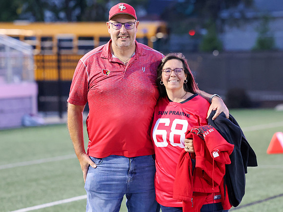 9-22-23 VARSITY Parents Night  (37)
