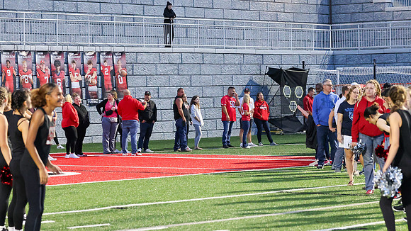 9-22-23 VARSITY Parents Night  (44)