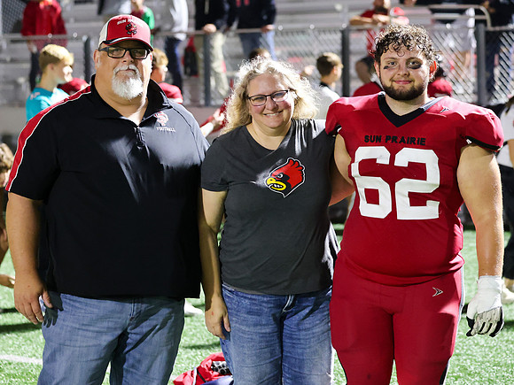9-22-23 VARSITY Parents Night  (49)