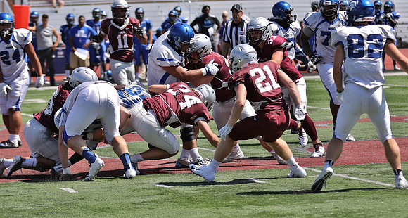 3 UWL 2018 Pre Season Scrmmage vs. U of Dubuque  (192)