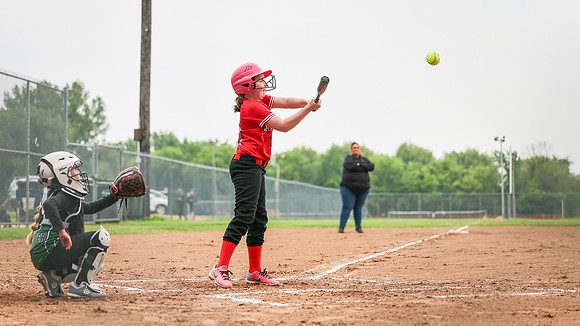 6-10-25 Ariella Softball Game (149)