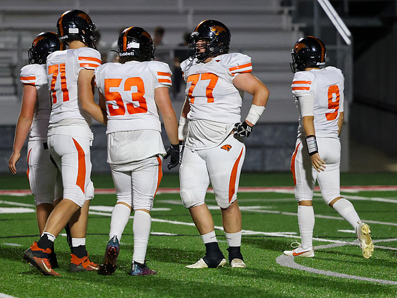 77 Oregon 9-22-23 vs. Sun Prairie East  (4)