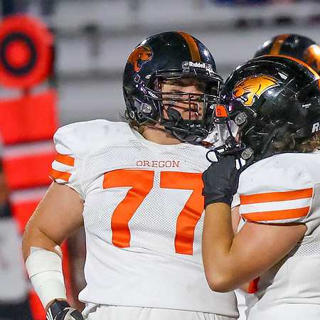 77 Oregon 9-22-23 vs. Sun Prairie East  (17)