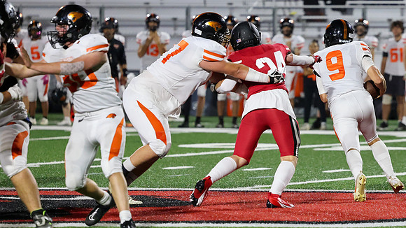 77 Oregon 9-22-23 vs. Sun Prairie East  (19)