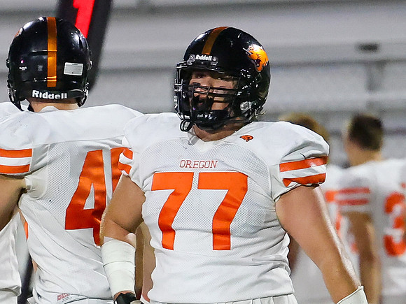 77 Oregon 9-22-23 vs. Sun Prairie East  (27)