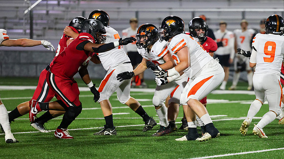 77 Oregon 9-22-23 vs. Sun Prairie East  (34)