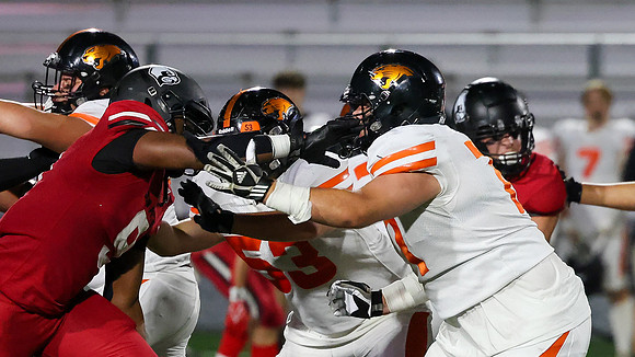 77 Oregon 9-22-23 vs. Sun Prairie East  (39)
