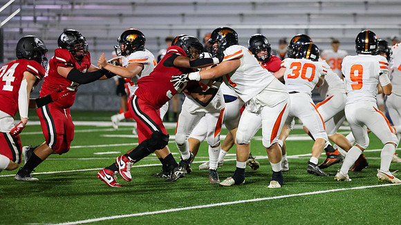 77 Oregon 9-22-23 vs. Sun Prairie East  (42)