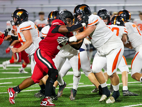 77 Oregon 9-22-23 vs. Sun Prairie East  (45)