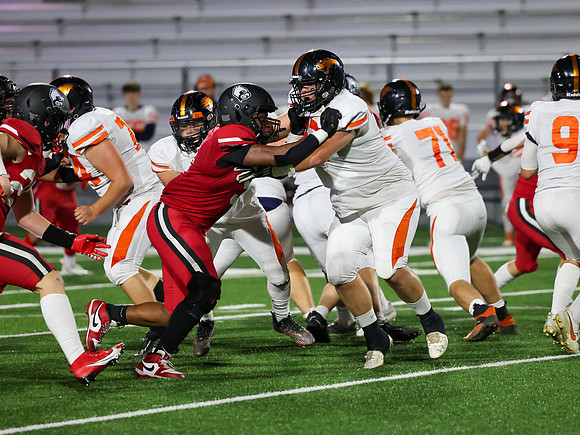 77 Oregon 9-22-23 vs. Sun Prairie East  (46)
