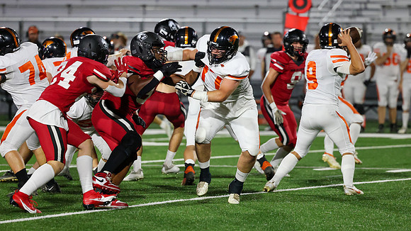 77 Oregon 9-22-23 vs. Sun Prairie East  (54)
