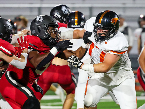 77 Oregon 9-22-23 vs. Sun Prairie East  (55)