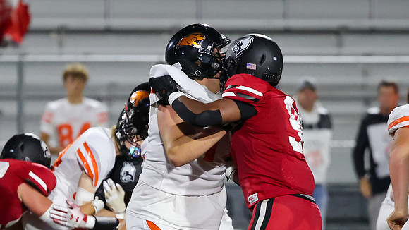 77 Oregon 9-22-23 vs. Sun Prairie East  (68)