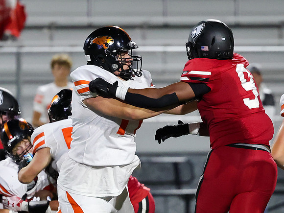 77 Oregon 9-22-23 vs. Sun Prairie East  (71)