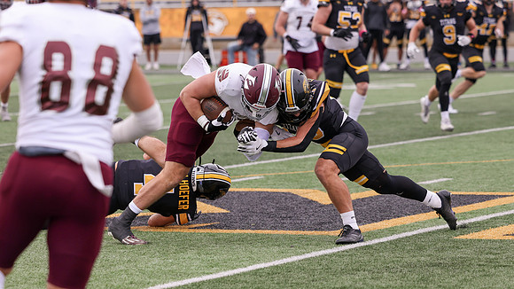 10-12-24 EAGLES vs. UW Oshkosh (30)