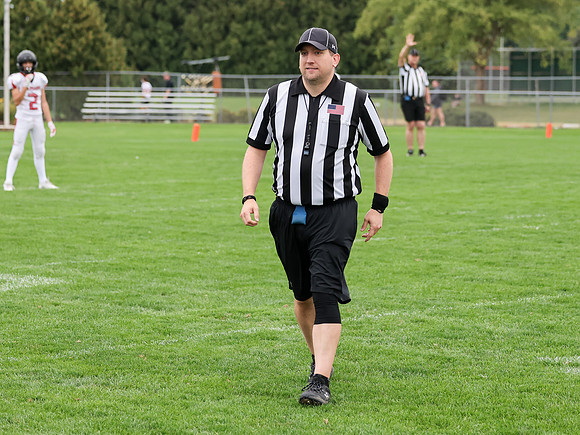 9-21-23 Jerry Lang Referee Oregon at Sun Prairie 2 Games  (24)