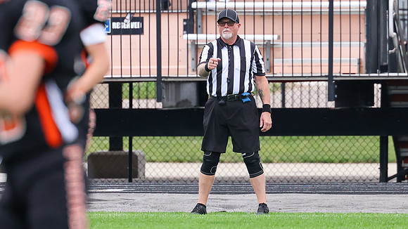 9-21-23 Jerry Lang Referee Oregon at Sun Prairie 2 Games  (74)