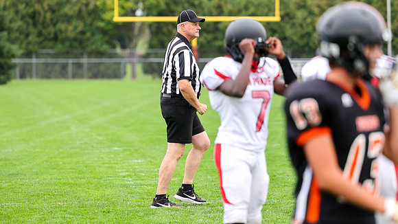 9-21-23 Jerry Lang Referee Oregon at Sun Prairie 2 Games  (75)