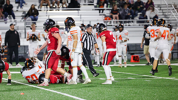 9-22-23 Sun Prairie East vs. Oregon (9)
