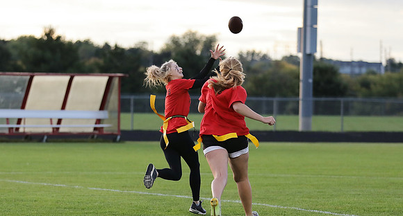 9-26-22 Powderpuff - Homecoming Week  (71)