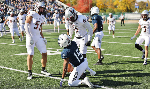 10-8-22 vs. UW Stout  (165)