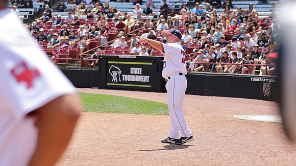 Coach Rob Hamilton  (41)