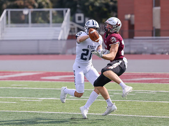 9-30-23 UWL vs.UW Stout    (64)