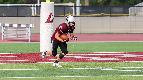 6 Zach Watson (17)